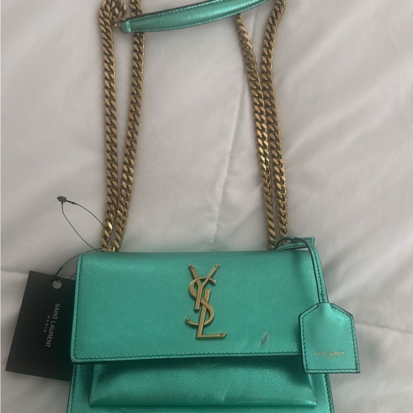 Saint Laurent Metallic Monogram Sunset Bag - Picture 3 of 16